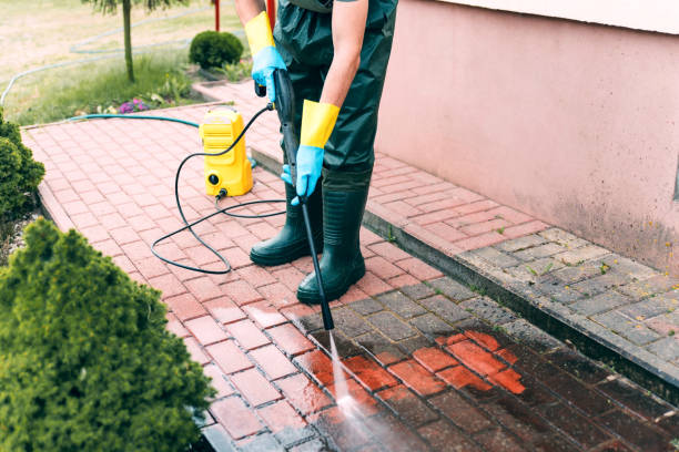 Best Pool Deck Cleaning  in Fishersville, VA